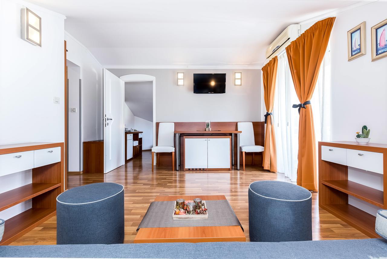 Villa Nada Lovran Εξωτερικό φωτογραφία