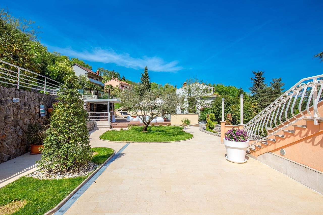Villa Nada Lovran Εξωτερικό φωτογραφία