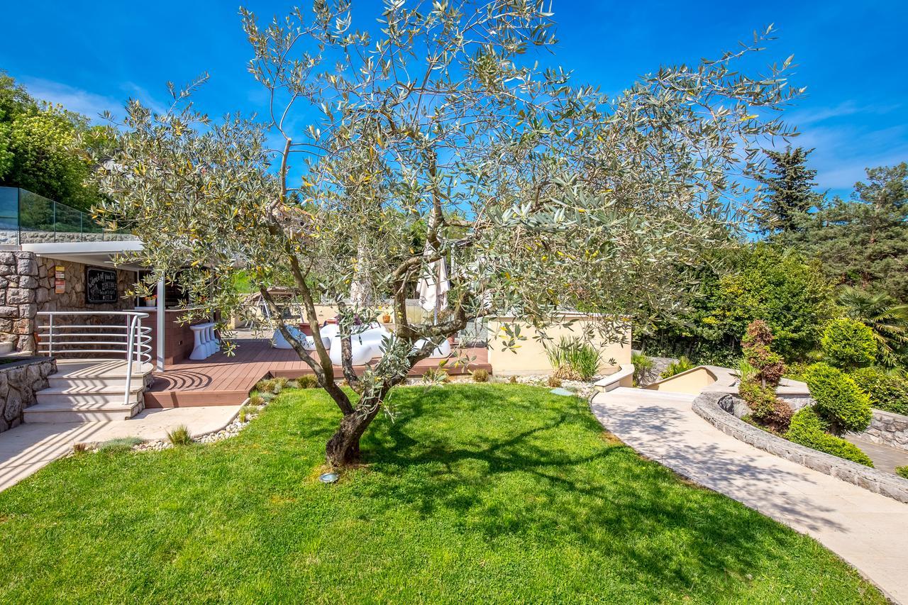 Villa Nada Lovran Εξωτερικό φωτογραφία